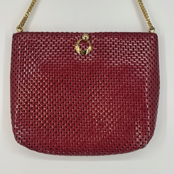 Vintage Whiting and Davis Metal Mesh Handbag Purse Red Gold Chain Strap Hardware - Picture 2 of 10